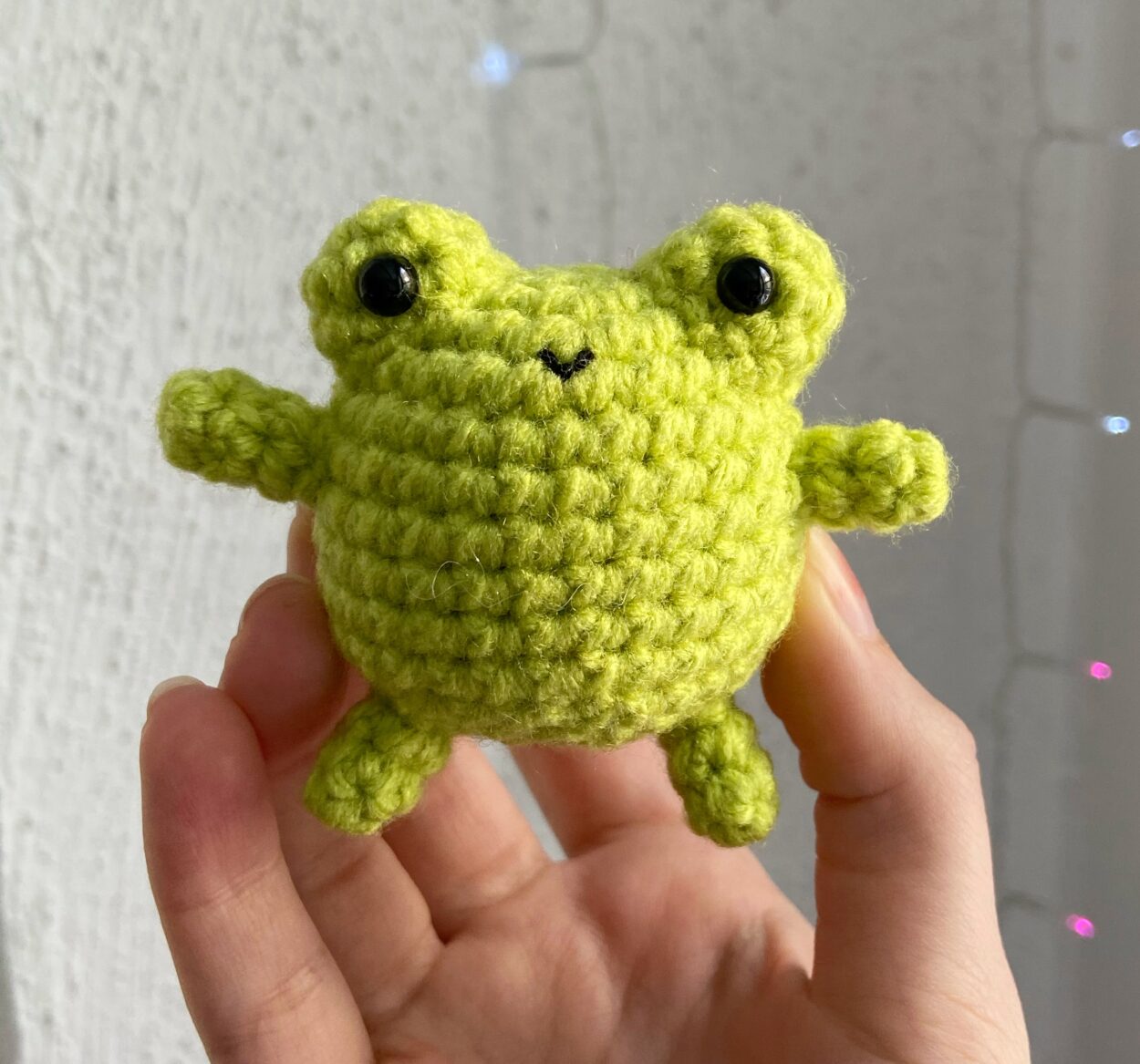 Froggy Friend Pattern (Free) - Toristory Creations